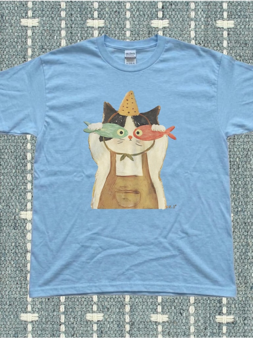 Gildan Sky Blue Cat Holding Red and Green Fish Graphic Tee